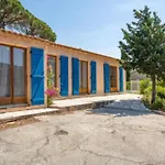 Spacious House With Pool In Σαιντ-Μαξίμ