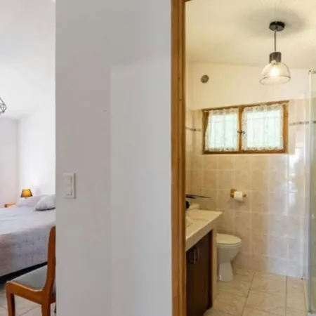 Spacious House With Pool In Σπίτι διακοπών Σαιντ-Μαξίμ